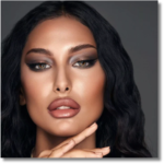 Medical and CosmeticLens. Bio compatible elements making the lens soft & comfortable throughout the day High Water retention that allow high oxygen permeability Ideal for eye dryness High Definiti (16)