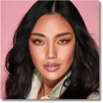 Medical and CosmeticLens. Bio compatible elements making the lens soft & comfortable throughout the day High Water retention that allow high oxygen permeability Ideal for eye dryness High Definiti (18)