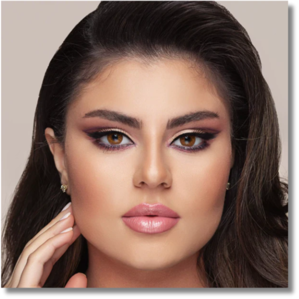 Medical and CosmeticLens. Bio compatible elements making the lens soft & comfortable throughout the day High Water retention that allow high oxygen permeability Ideal for eye dryness High Definiti (27)